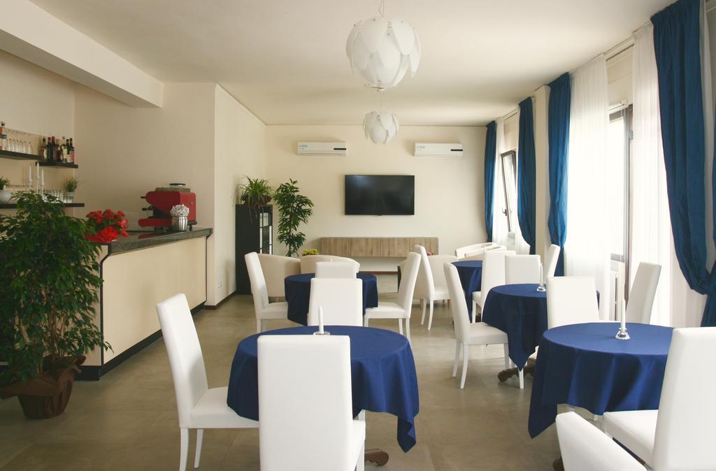 טוסקולנו מדרנו Residenza Hotel Garden מראה חיצוני תמונה