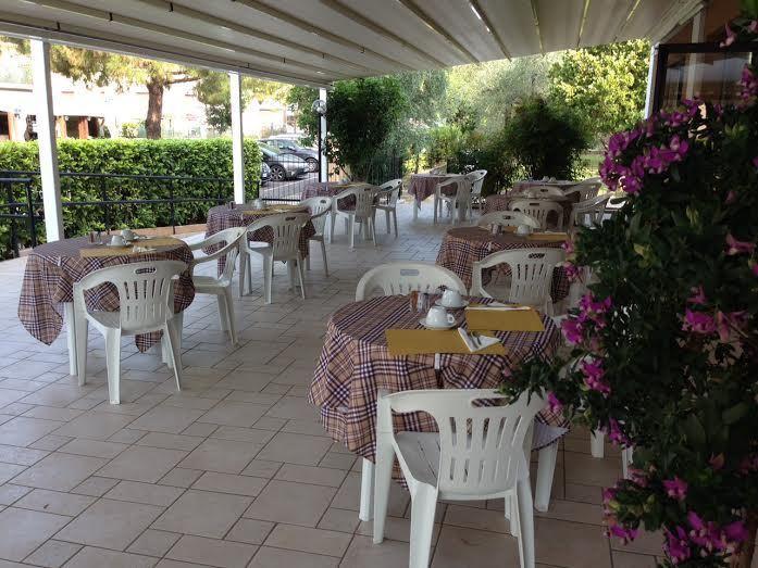 טוסקולנו מדרנו Residenza Hotel Garden מראה חיצוני תמונה